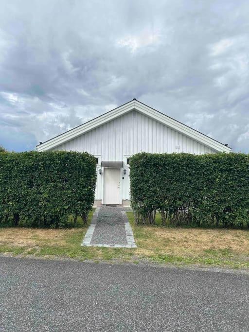 Studiolaegenhet I Hoega Kusten Ullanger Exterior foto